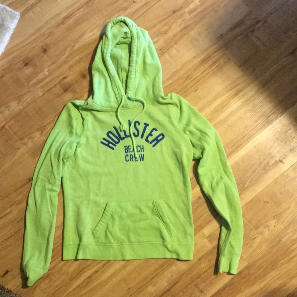 Hollister Sweatshirt!